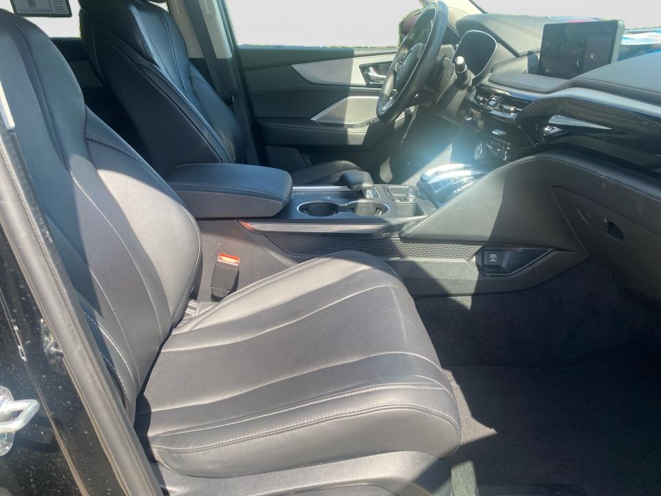 2023 Acura MDX w/Technology Package