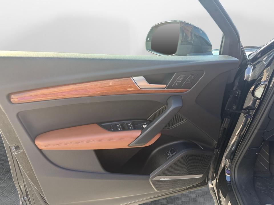 2023 Audi Q5 S line Premium Plus