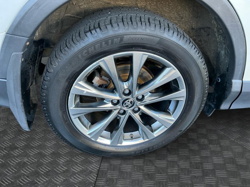 2017 Toyota RAV4 Hybrid Limited