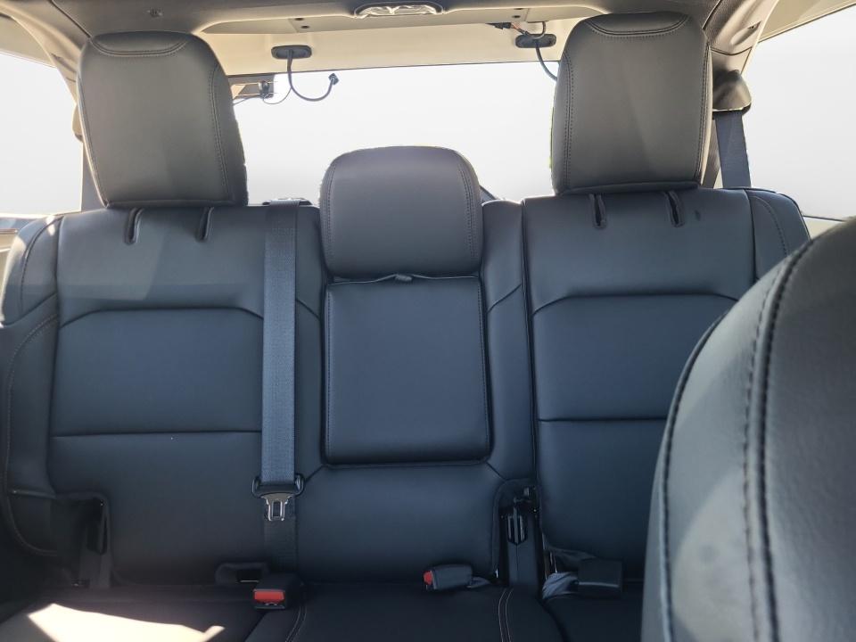 2027 Jeep Wrangler WRANGLER 4-DOOR SAHARA