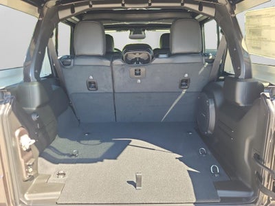 2027 Jeep Wrangler WRANGLER 4-DOOR SAHARA