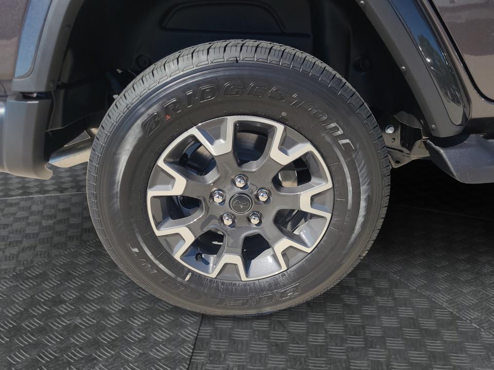 2027 Jeep Wrangler WRANGLER 4-DOOR SAHARA