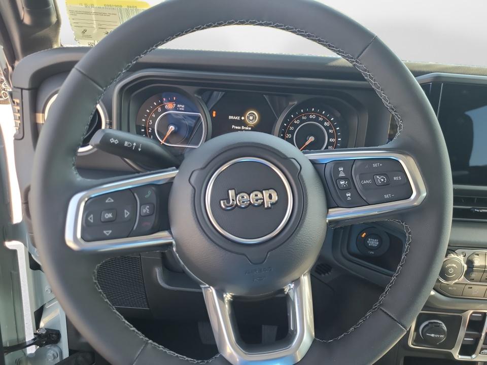 2027 Jeep Wrangler WRANGLER 4-DOOR SAHARA