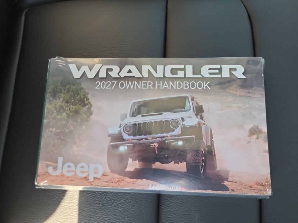 2027 Jeep Wrangler WRANGLER 4-DOOR SAHARA