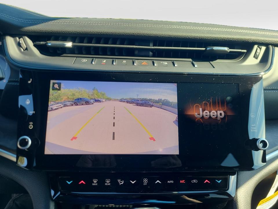 2027 Jeep Grand Cherokee GRAND CHEROKEE LIMITED 4X4