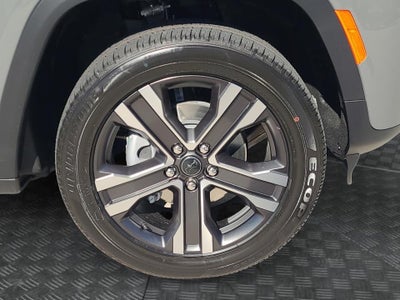 2027 Jeep Grand Cherokee GRAND CHEROKEE LIMITED 4X4