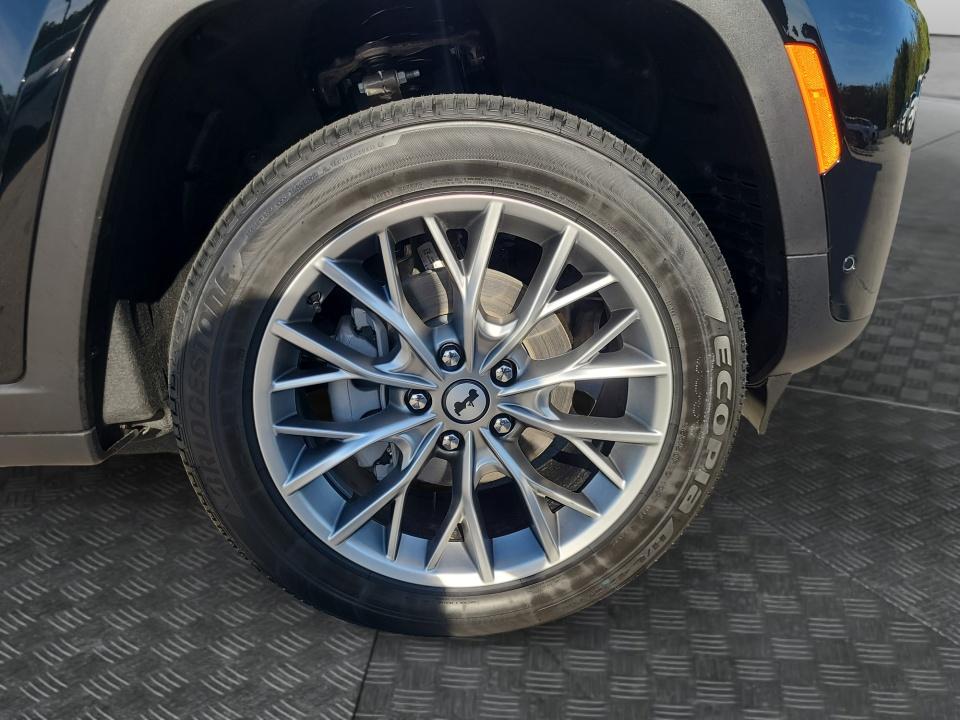 2027 Jeep Grand Cherokee GRAND CHEROKEE LIMITED 4X4