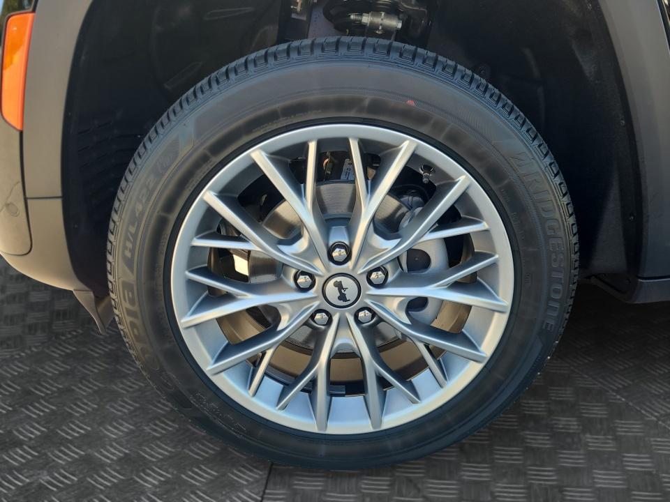 2027 Jeep Grand Cherokee GRAND CHEROKEE LIMITED 4X4