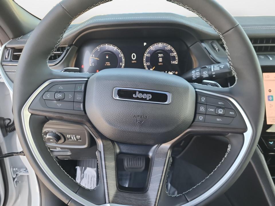 2027 Jeep Grand Cherokee GRAND CHEROKEE LIMITED RESERVE 4X4