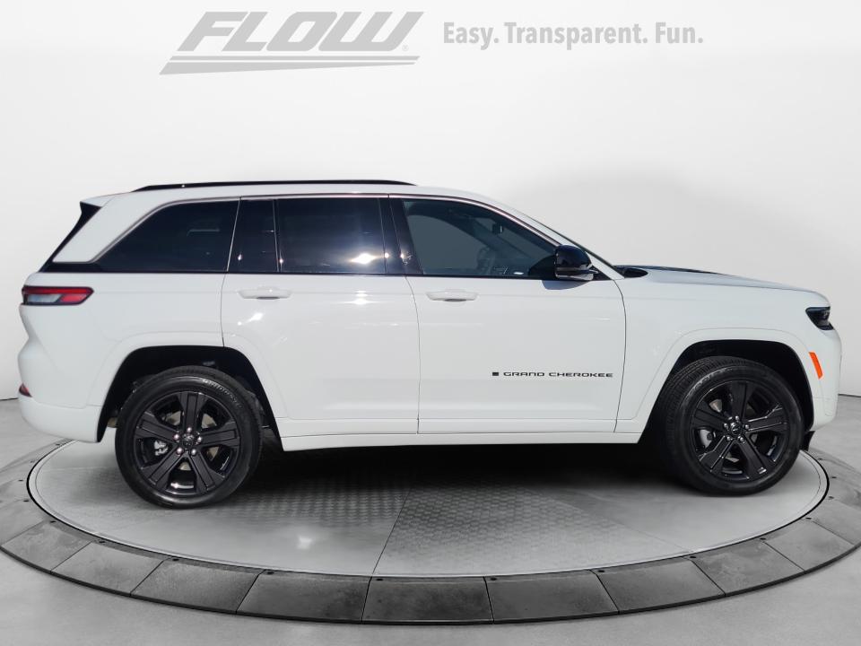 2027 Jeep Grand Cherokee GRAND CHEROKEE LIMITED RESERVE 4X4