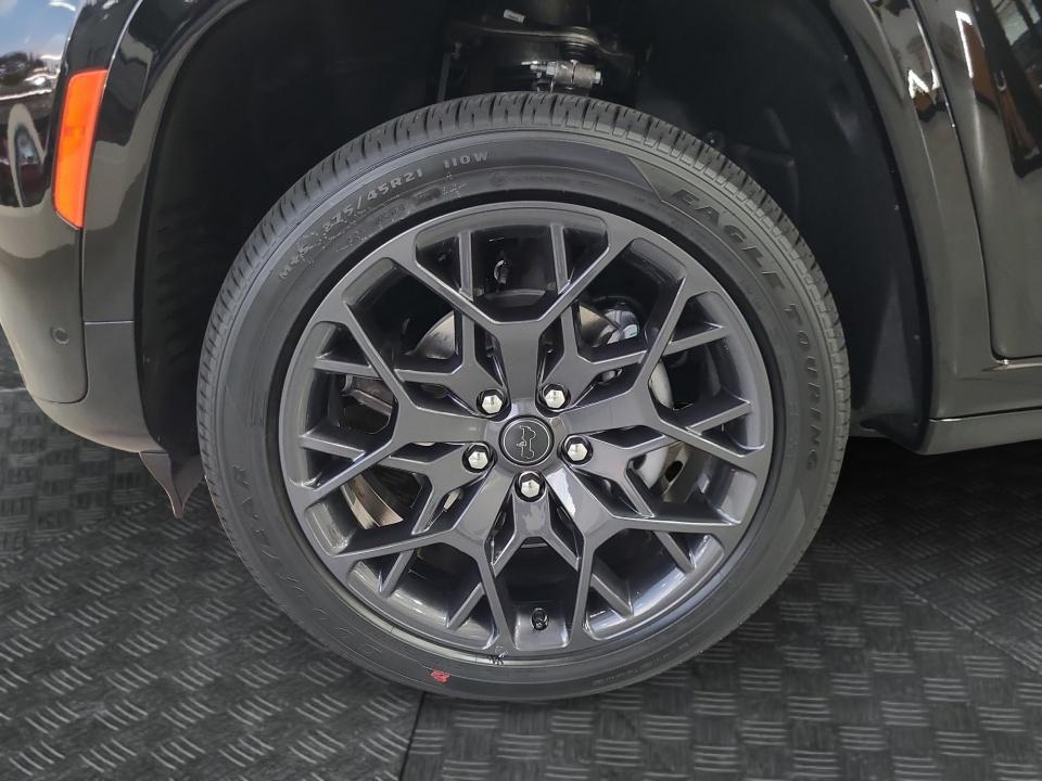 2027 Jeep Grand Cherokee GRAND CHEROKEE SUMMIT 4X4