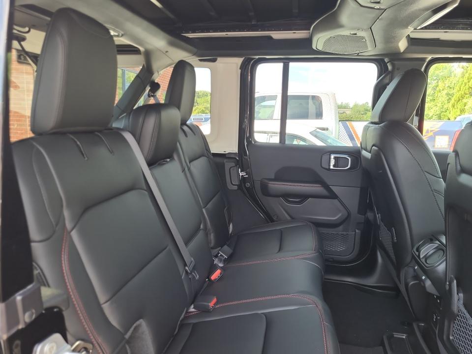 2027 Jeep Wrangler WRANGLER 4-DOOR RUBICON X