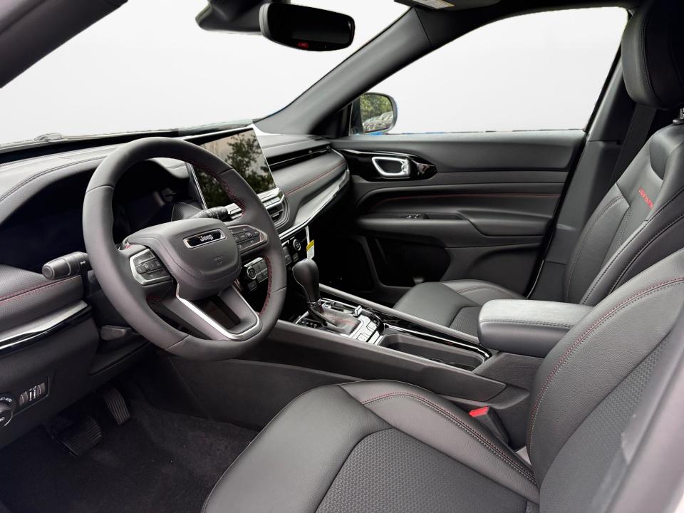 2026 Jeep Compass COMPASS TRAILHAWK 4X4