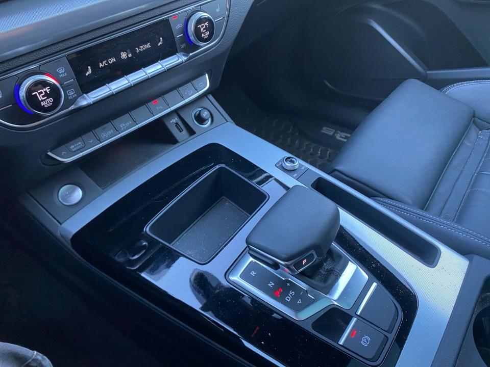 2024 Audi Q5 S line Premium