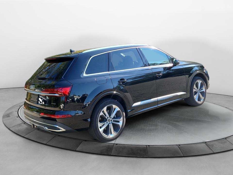 2024 Audi Q7 Premium Plus