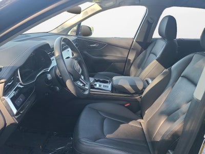 2024 Audi Q7 Premium Plus