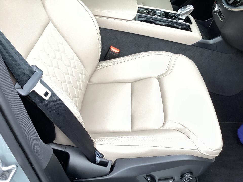 2026 Volvo XC90 Core