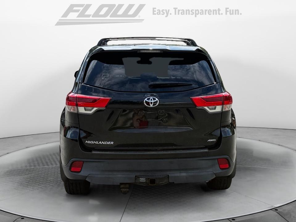 2017 Toyota Highlander LE
