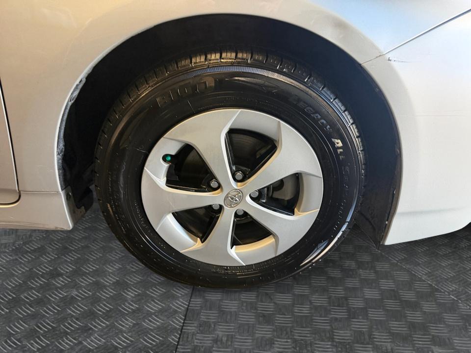 2015 Toyota Prius Two