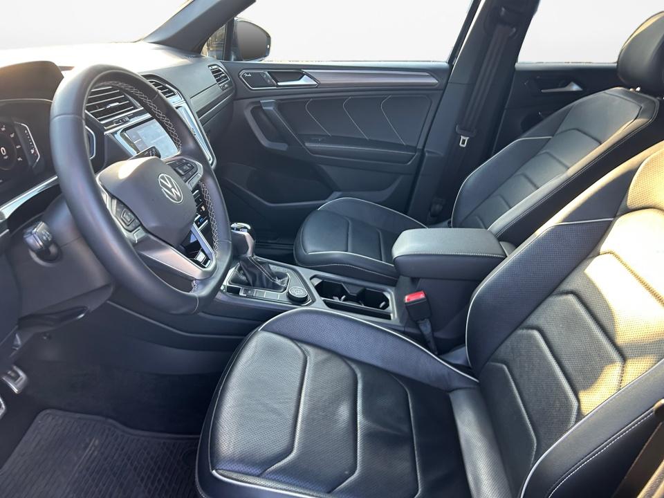 2023 Volkswagen Tiguan SEL R-Line