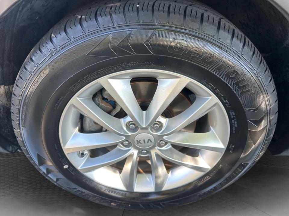2018 Kia Sorento LX V6