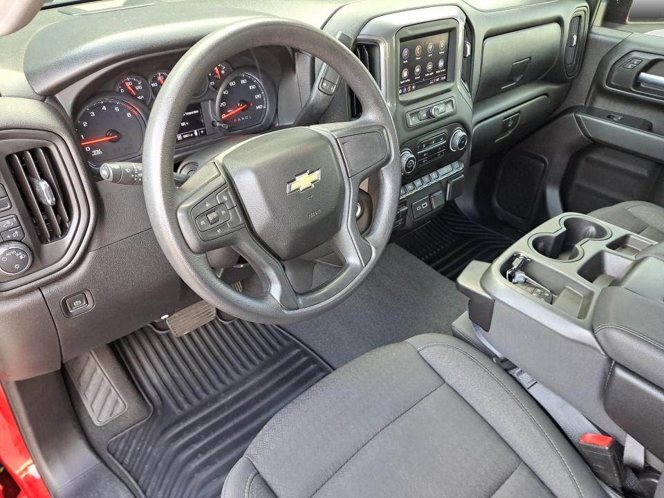 2024 Chevrolet Silverado 2500HD Custom