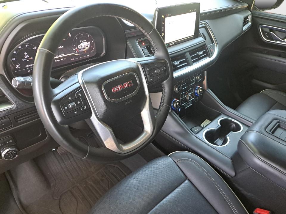 2023 GMC Yukon SLT
