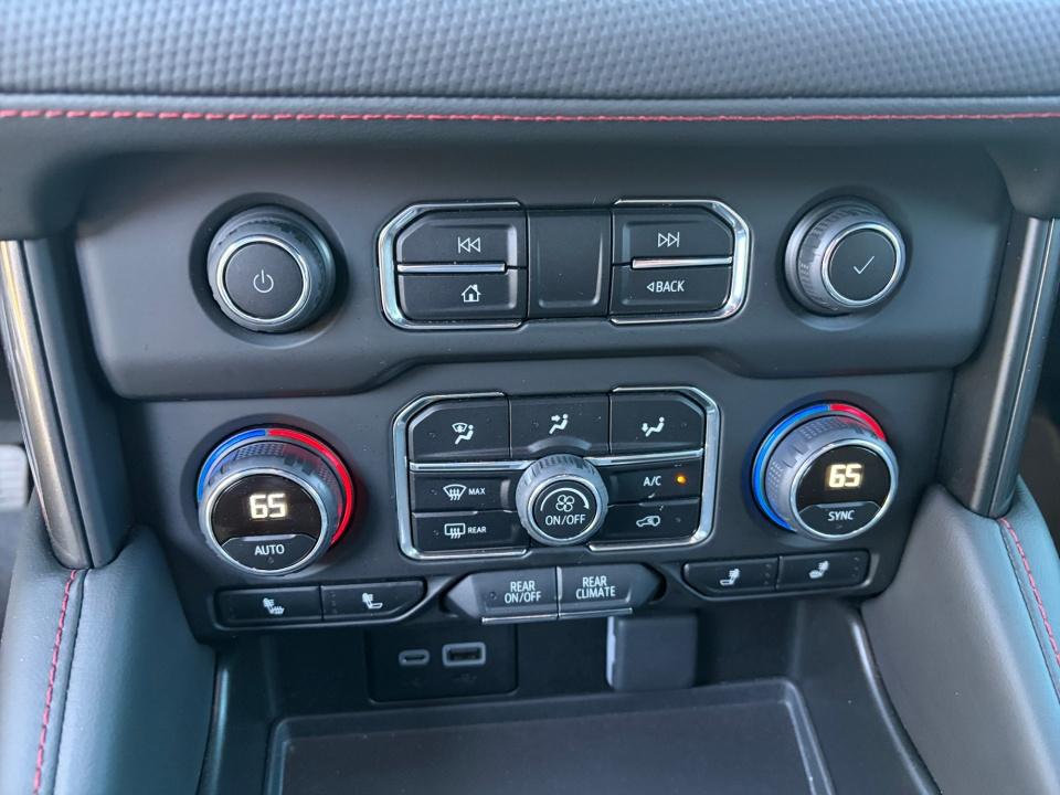 2024 Chevrolet Tahoe RST