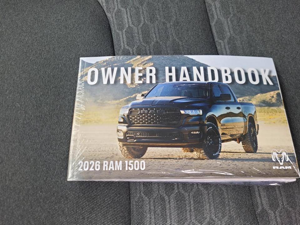 2026 RAM Ram 1500 RAM 1500 BIG HORN CREW CAB 4X4 5'7' BOX
