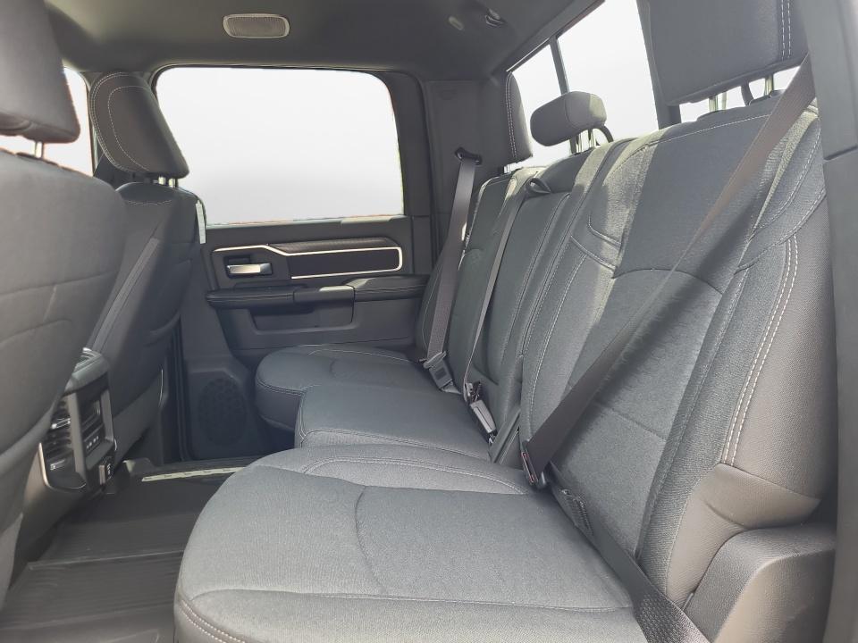 2026 RAM Ram 3500 RAM 3500 BIG HORN CREW CAB 4X4 8' BOX