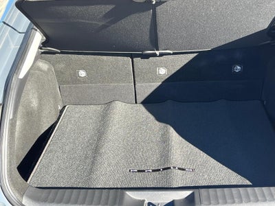 2025 Toyota Prius XLE