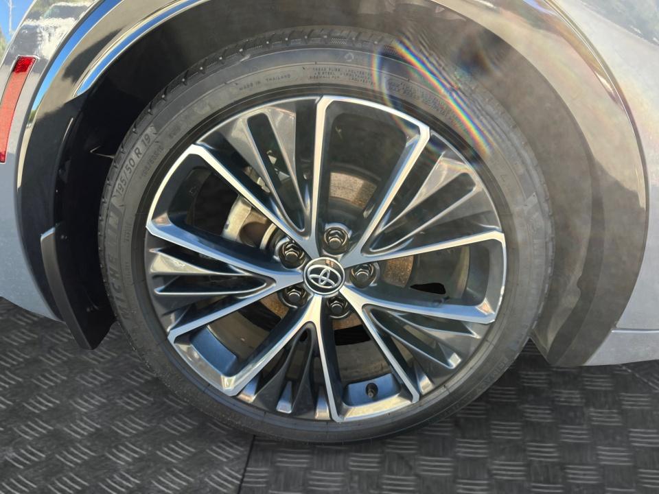 2025 Toyota Prius XLE