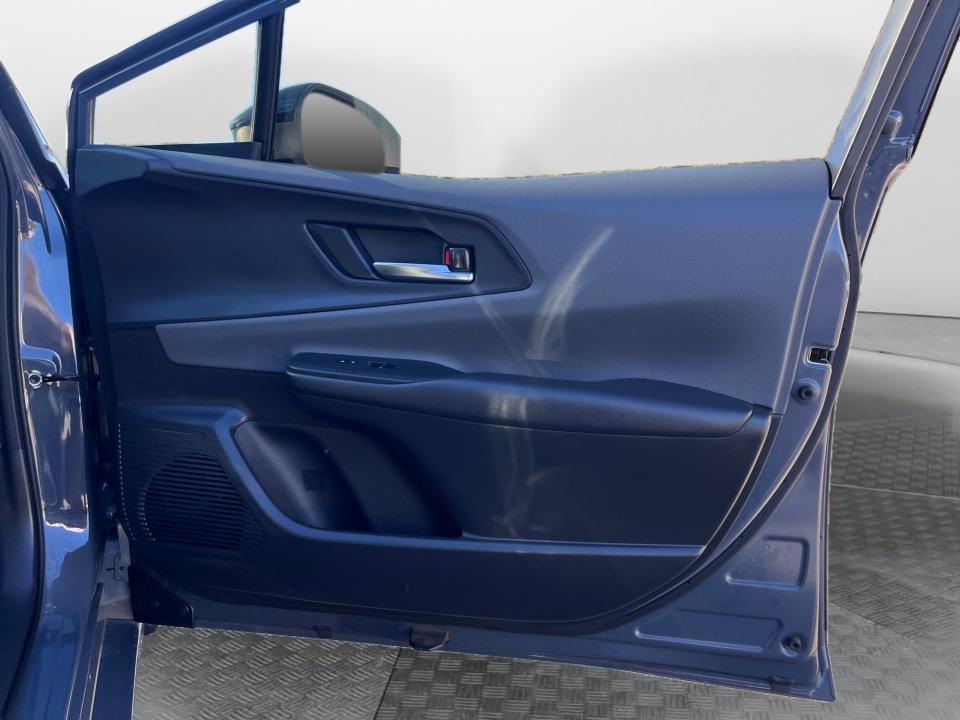 2025 Toyota Prius XLE