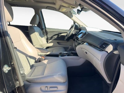 2019 Honda Pilot Touring 7-Passenger