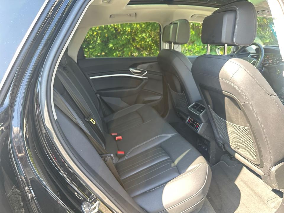 2024 Audi Q8 e-tron Premium
