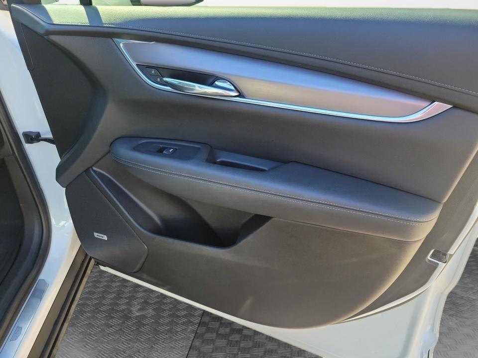 2023 Cadillac XT6 AWD Luxury