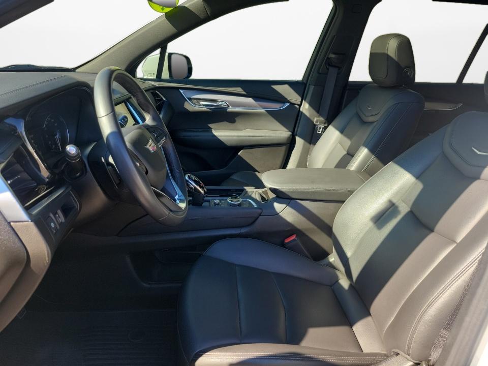 2023 Cadillac XT6 AWD Luxury