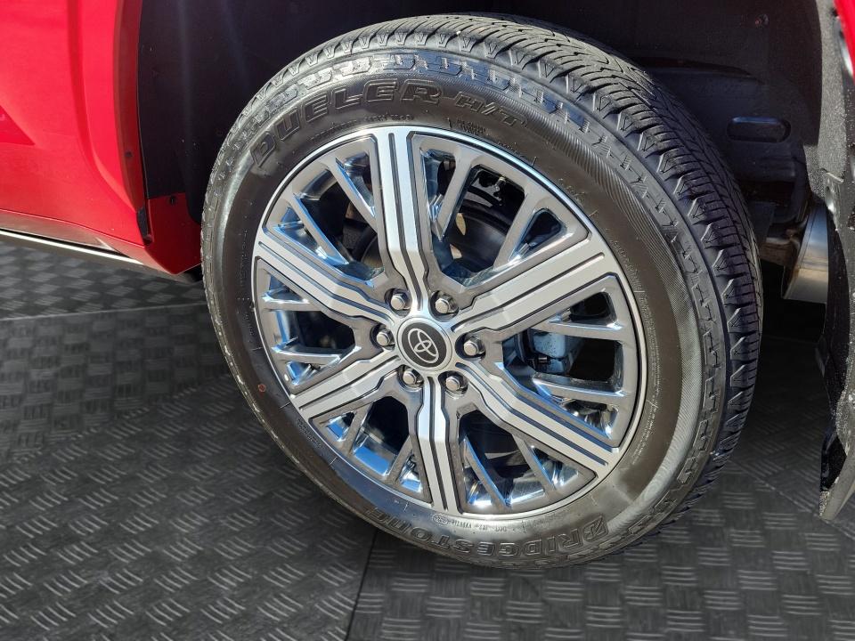 2024 Toyota Sequoia Capstone