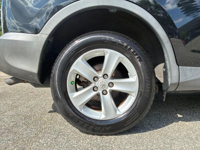 2013 Toyota RAV4 XLE