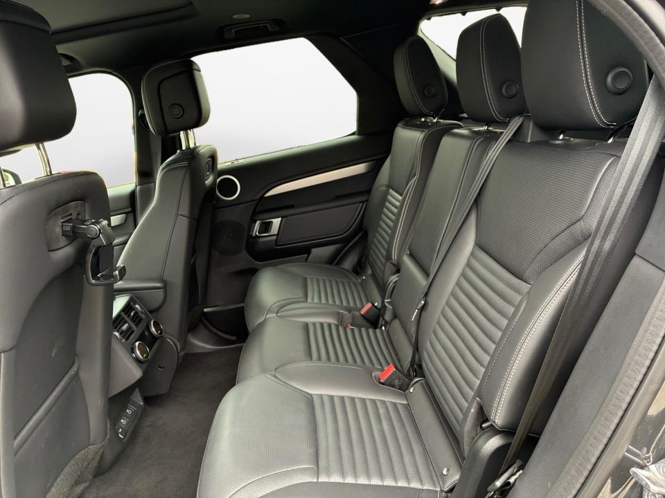 2025 Land Rover Discovery Dynamic SE