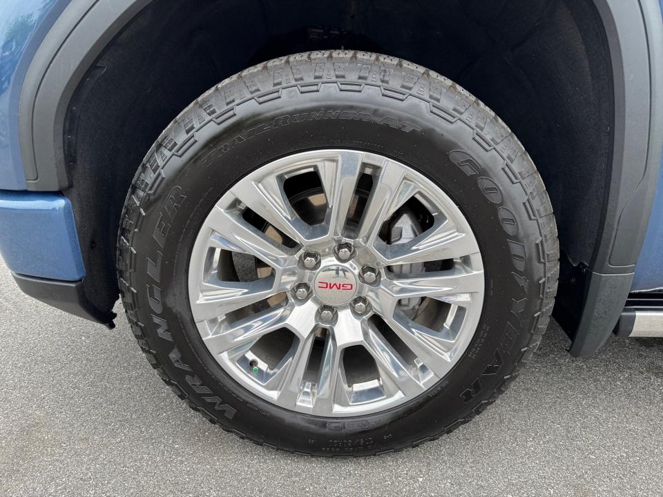 2025 GMC Sierra 1500 4WD Crew Cab Short Box Denali