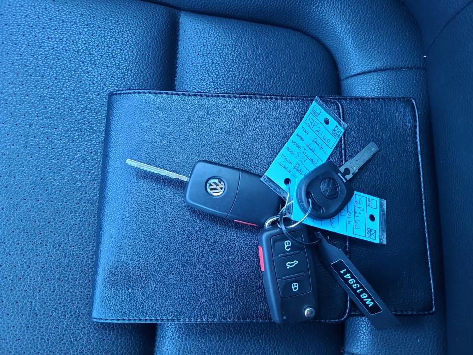 2016 Volkswagen Tiguan S