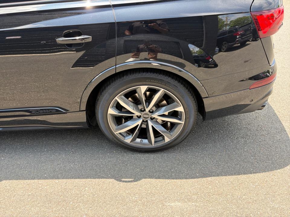 2023 Audi SQ7 Premium Plus TFSI quattro Tiptronic
