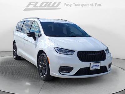 2026 Chrysler Pacifica PACIFICA SELECT AWD