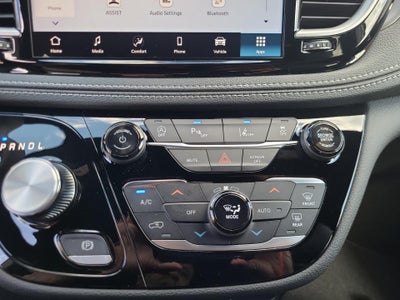 2026 Chrysler Pacifica PACIFICA SELECT AWD