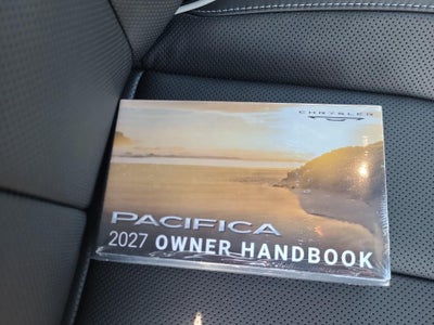 2027 Chrysler Pacifica Limited