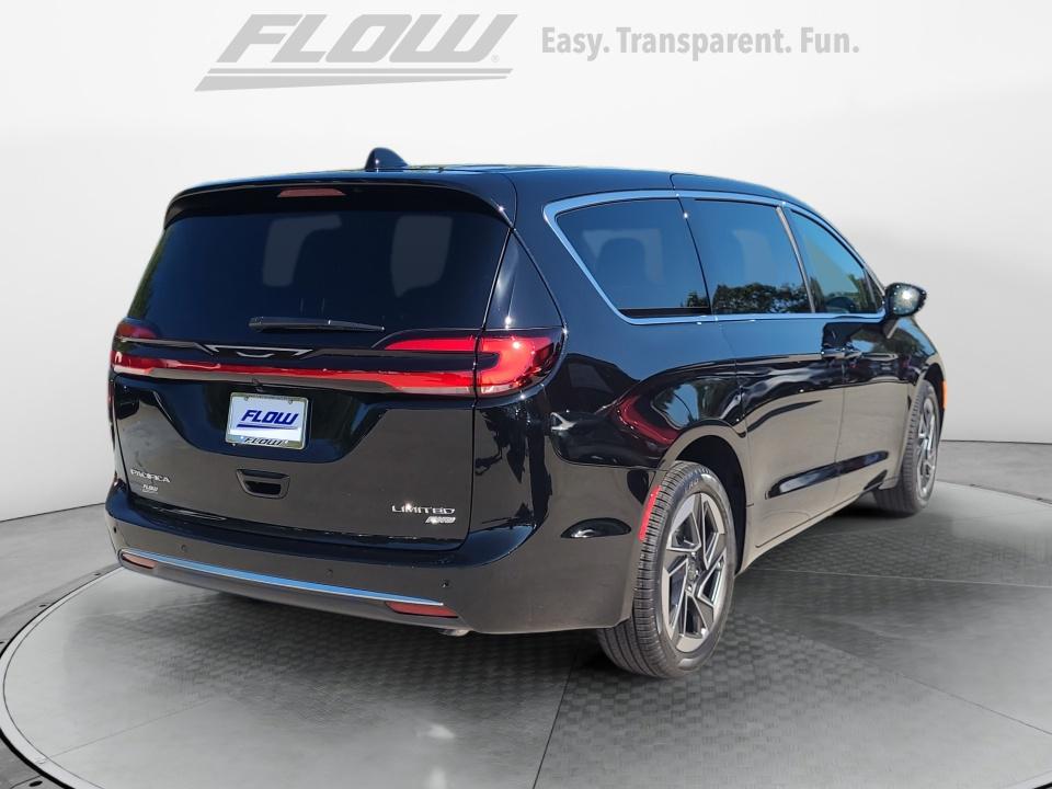 2027 Chrysler Pacifica Limited
